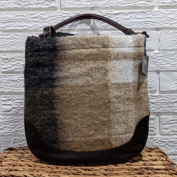 Frye Handbags - 🤎 SOLD 🤎NWT Frye Melissa blanket hobo
